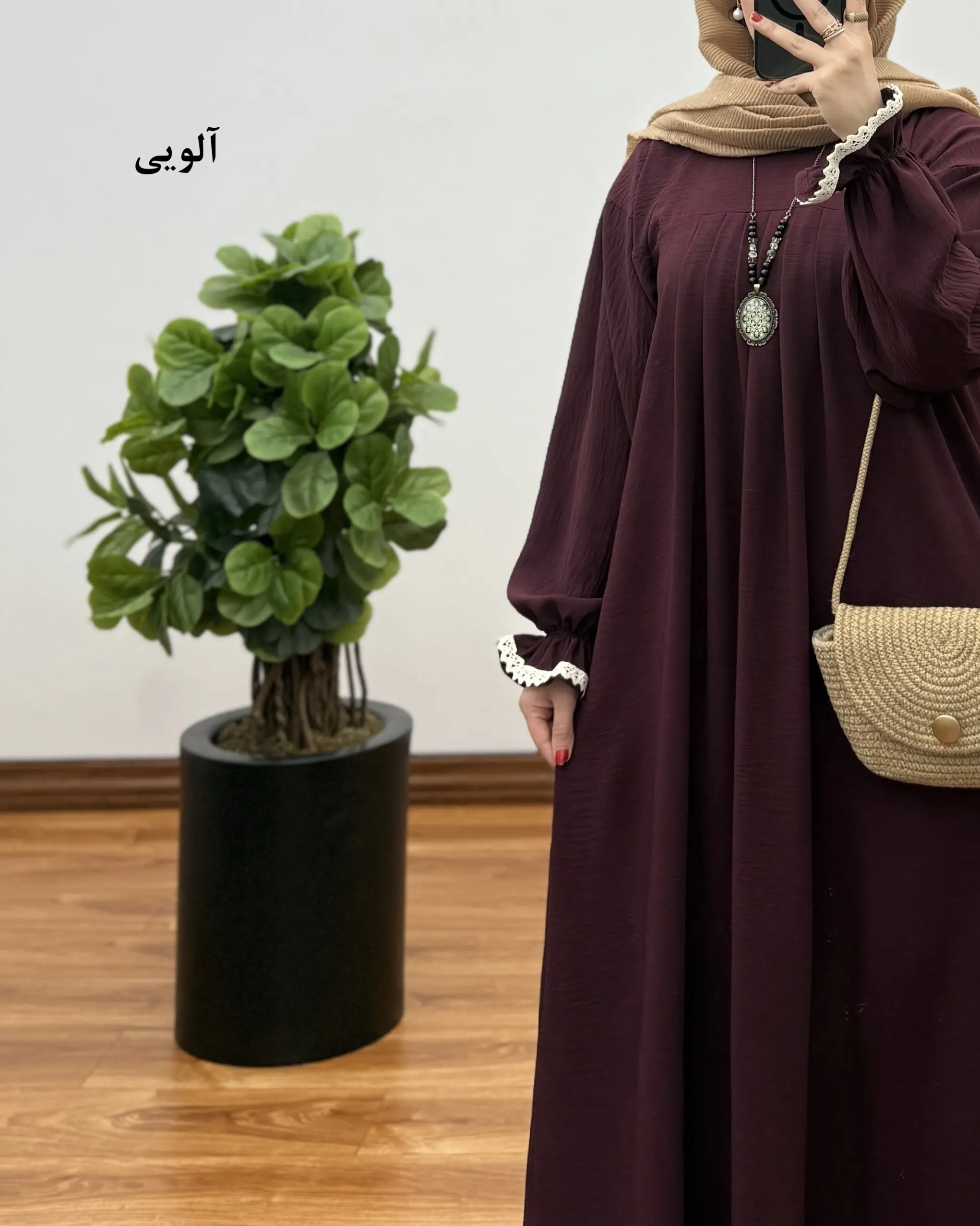 مانتو زنانه بلند ابروبادی مدل آیناز